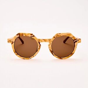 SARDINE Georgie Sunglasses in nice nougat